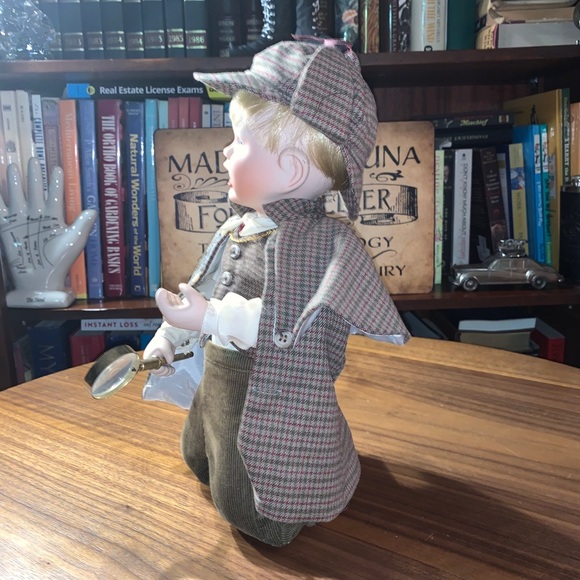 COPY - Little Sherlock doll - Picture 4 of 7
